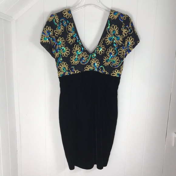 VINTAGE DAVE & JOHNNY 1980s Velvet Black Dress - Picture 2 of 12